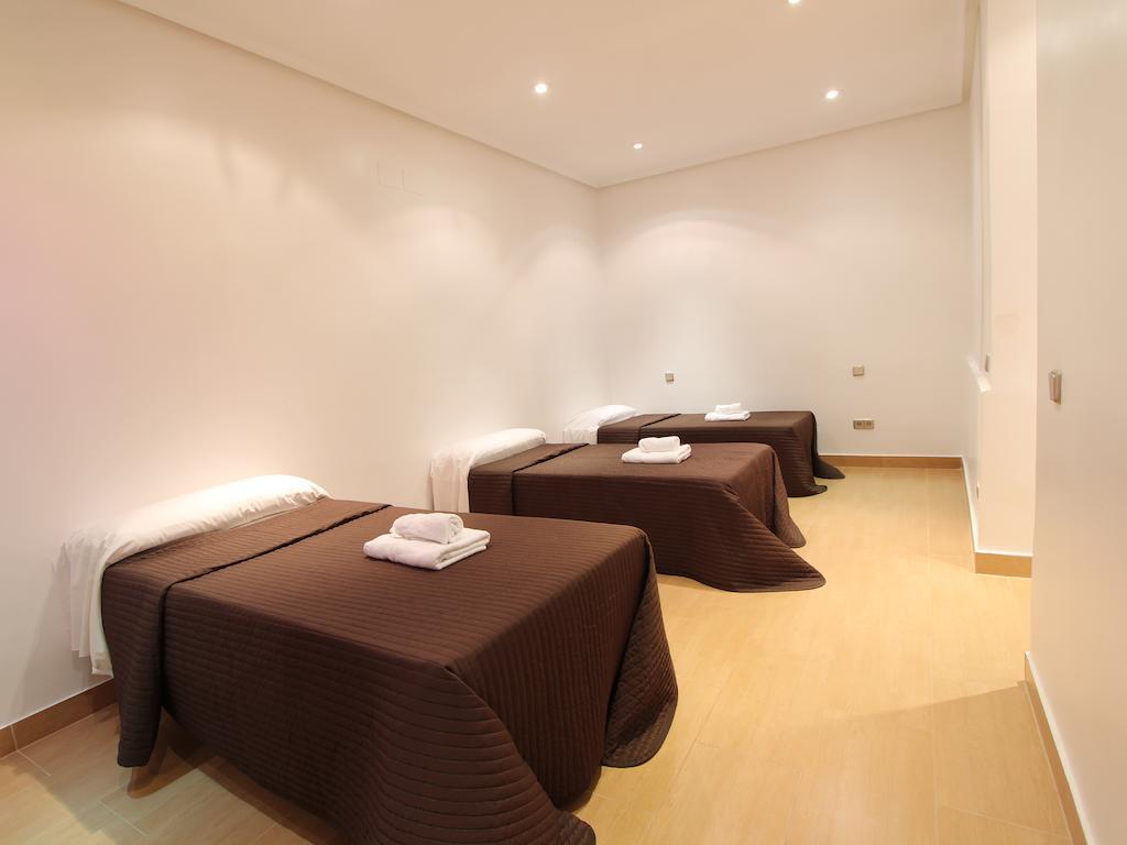 Apartamentos Good Stay Prado مدريد الغرفة الصورة