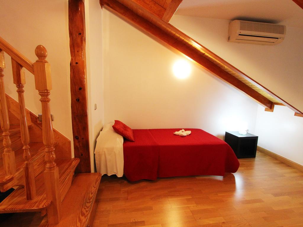 Apartamentos Good Stay Prado مدريد الغرفة الصورة